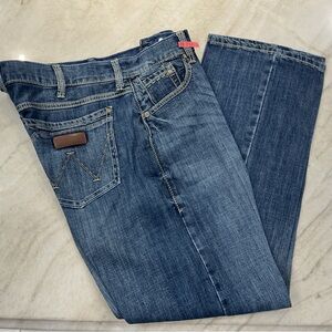 Wrangler Retro Slim Bootcut Jeans Mens 33x32 Stretch Denim. Excellent condition.